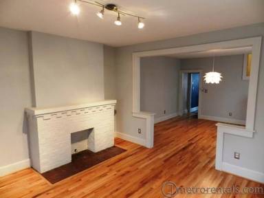 Main picture of 2928 Indianola Ave
