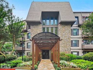 Main picture of 1303 Highland Bluff Dr SE