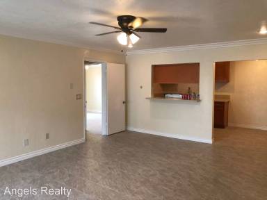 Main picture of 7632 Crescent Ave
