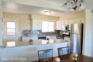 Main picture of 4386 S Vivian Way