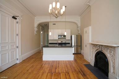 Main picture of 658 Massachusetts Ave