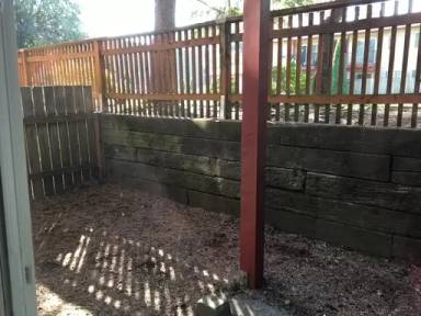 Main picture of 13449 SE Stark St