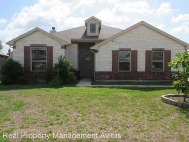 Main picture of 96 Jessica Dr