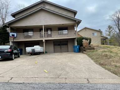 Main picture of 17-8 Holloway Dr