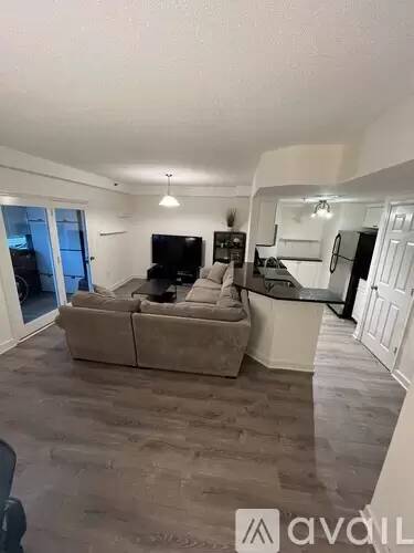 Main picture of 1045 N Utah St