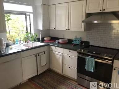 Main picture of 409 S Idaho St