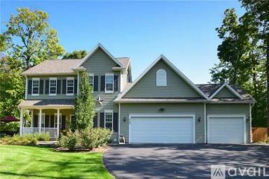 Main picture of 300 Belvista Dr