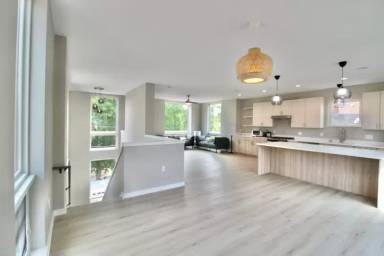 Main picture of 1813 N Arlington Pl