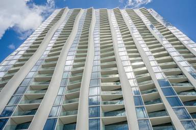 Main picture of 1000 Auahi St Apartments