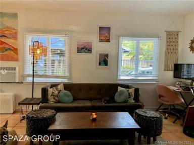 Main picture of 2918 Virginia St