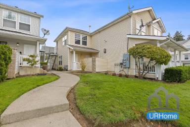 Main picture of 8541 NE Russell St