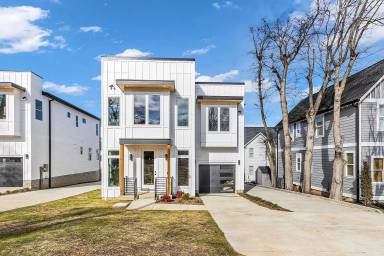 Main picture of 6376 Ivy St
