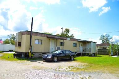 Main picture of 3942 Highway 90 E