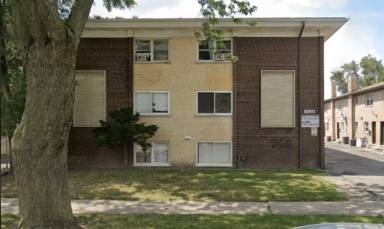 Main picture of 2034-38 And 2054 18 Ave