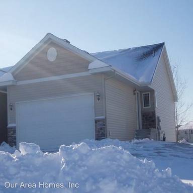 Main picture of 7316 Kahler Cir NE