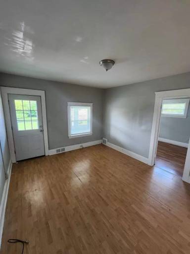 Main picture of 13302 Ferris Ave