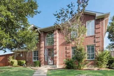Main picture of 4300 Waterford Dr