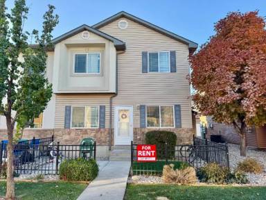 Main picture of 505 W 1570 N