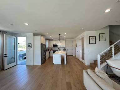 Main picture of 3810 Hatchery Ln