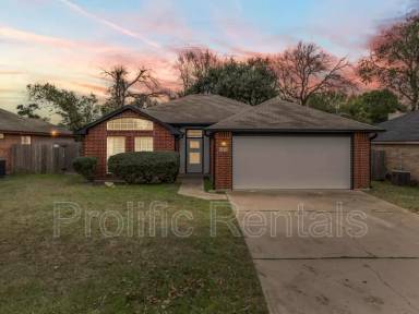 Main picture of 4417 Briarwood Dr