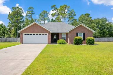 Main picture of 86 Carson St NE