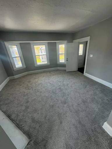 Main picture of 12717 Parkhill Ave