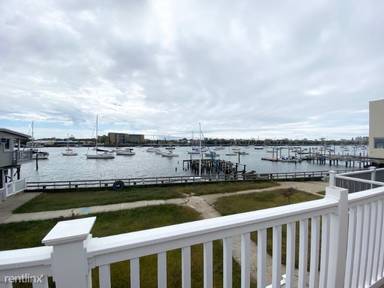 Main picture of 3106 Emmons Ave
