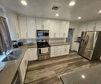 Main picture of 1430 S Casino Center Blvd