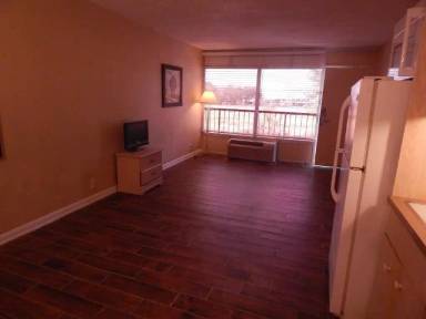 Main picture of 43420 Highway 27