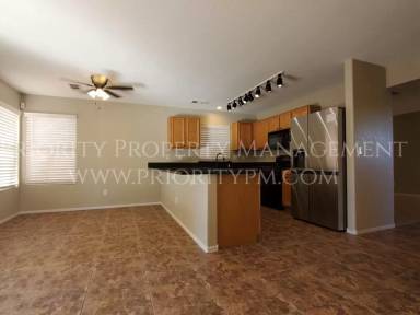 Main picture of 5749 Typan St