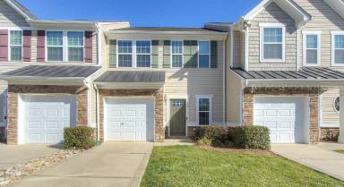 Main picture of 7718 Sweet Fern Way