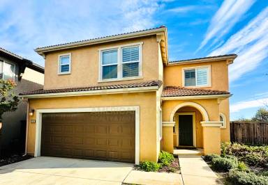 Main picture of 2204 Meridian Way