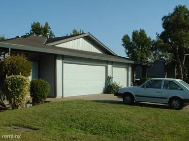 Main picture of 9218 Corinthian Cir