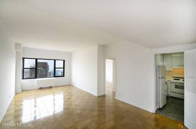 Main picture of Regency Towers