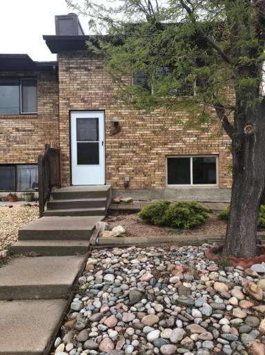 Main picture of 322 Mount View Ln