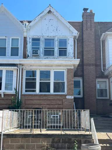 Main picture of 7719 Walker St