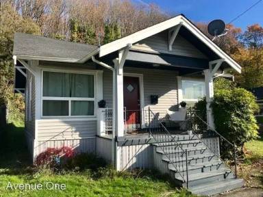 Main picture of 5548 18th Ave S