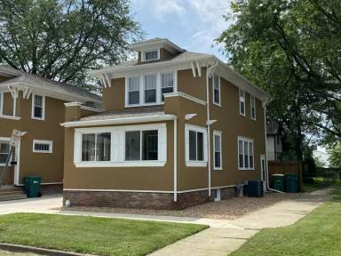 Main picture of 710 W Montgomery St