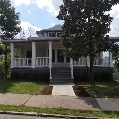 Main picture of 5546 Pocusset St
