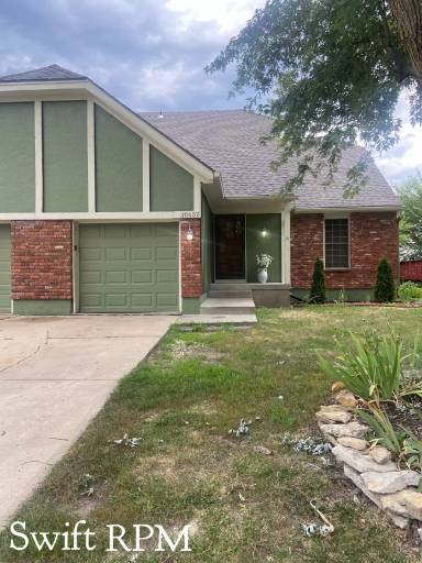 Main picture of 10657 W 115th St