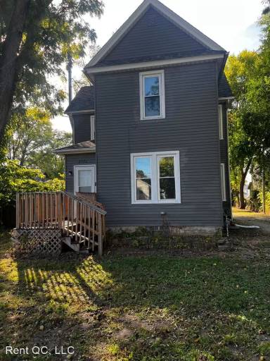 Main picture of 2716 9th St