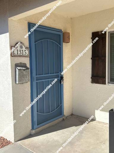 Main picture of 1300-1323 San Mateo Blvd SE Apartments