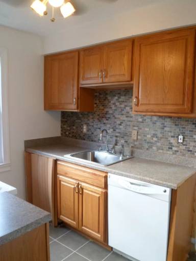 Main picture of 2104 Suitland Terrace Southeast