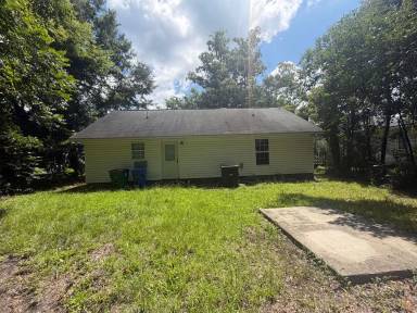 Main picture of 817 Church St
