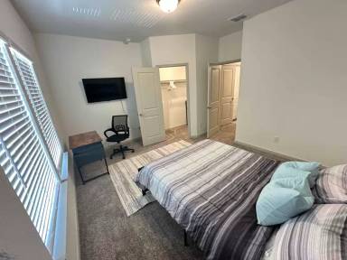 Main picture of 10232 Eaglewood Nook
