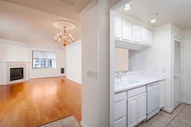 Main picture of Virginia Square Condominiums