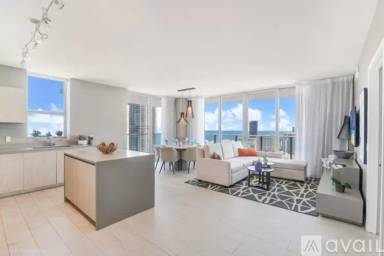 Main picture of South Ocean Condo Hollywood Residences