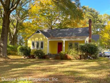 Main picture of 134 Launis St