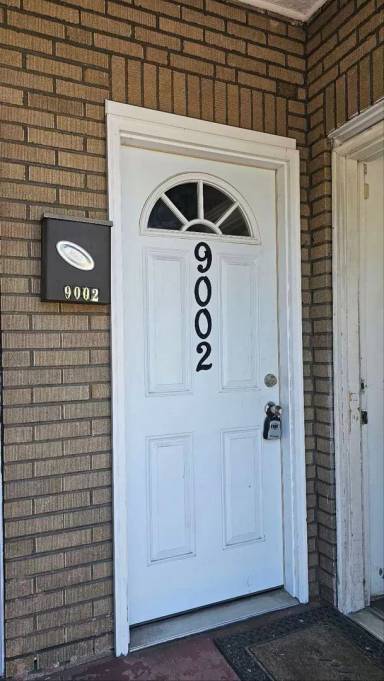 Main picture of 9004 W Chester Pike