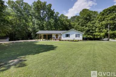 Main picture of 1531 Centerville Hwy